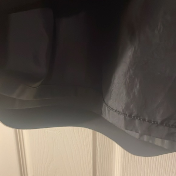 🖤STUDIO Black Skirt Size 10 - Picture 2 of 6